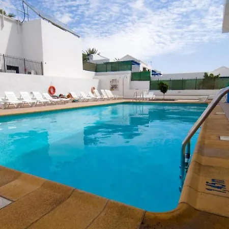 With Direct Access In Playa Puerto Del Carmen * Puerto del Carmen (Lanzarote)